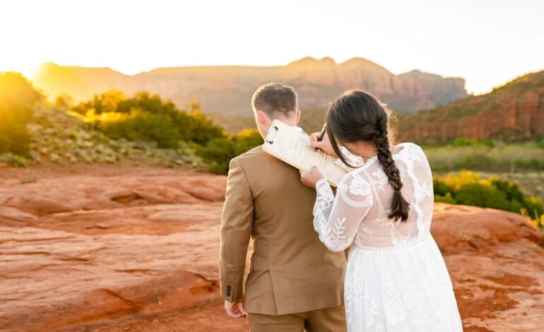 Cathedral Rock Wedding Guide for Sedona Elopements